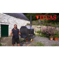 Vitcas při stavbě dřevoplynového generátoru pro ostrovní energetiku na YouTube